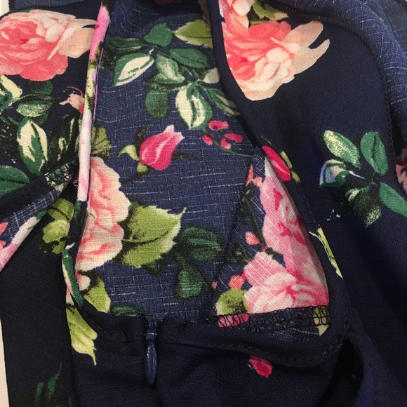 Navy Floral Cold Shoulder Dress - Picture 5 of 6